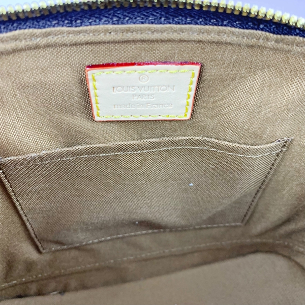 ルイヴィトンバッグ素材ディテール